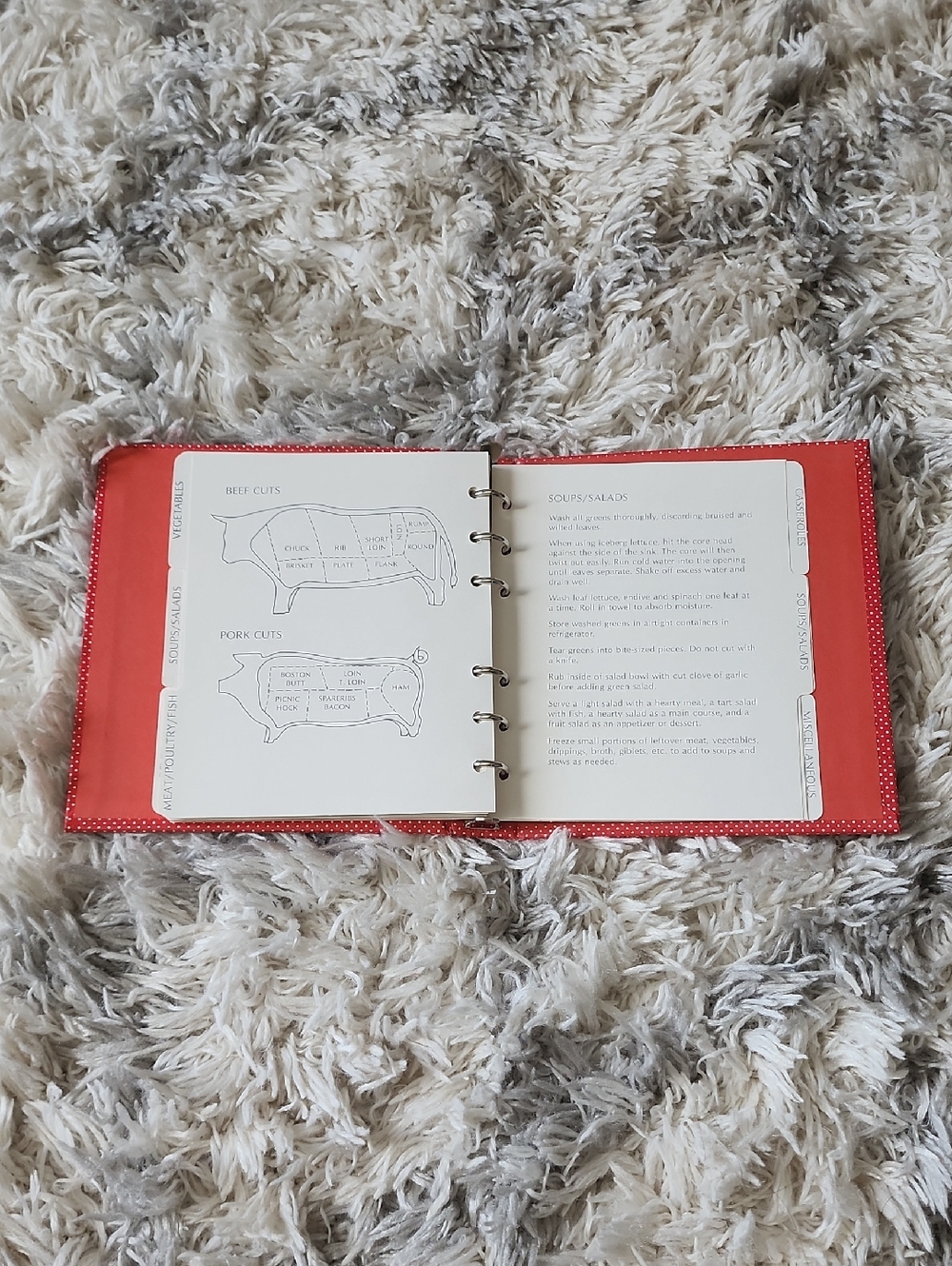 VINTAGE HALLMARK RECIPE BOOK - Picture 9 of 16